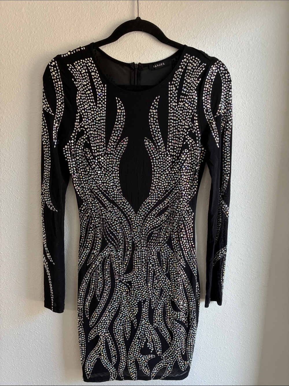 Banjul Black Long-Sleeve Crystal-Embellished Bodycon Dress